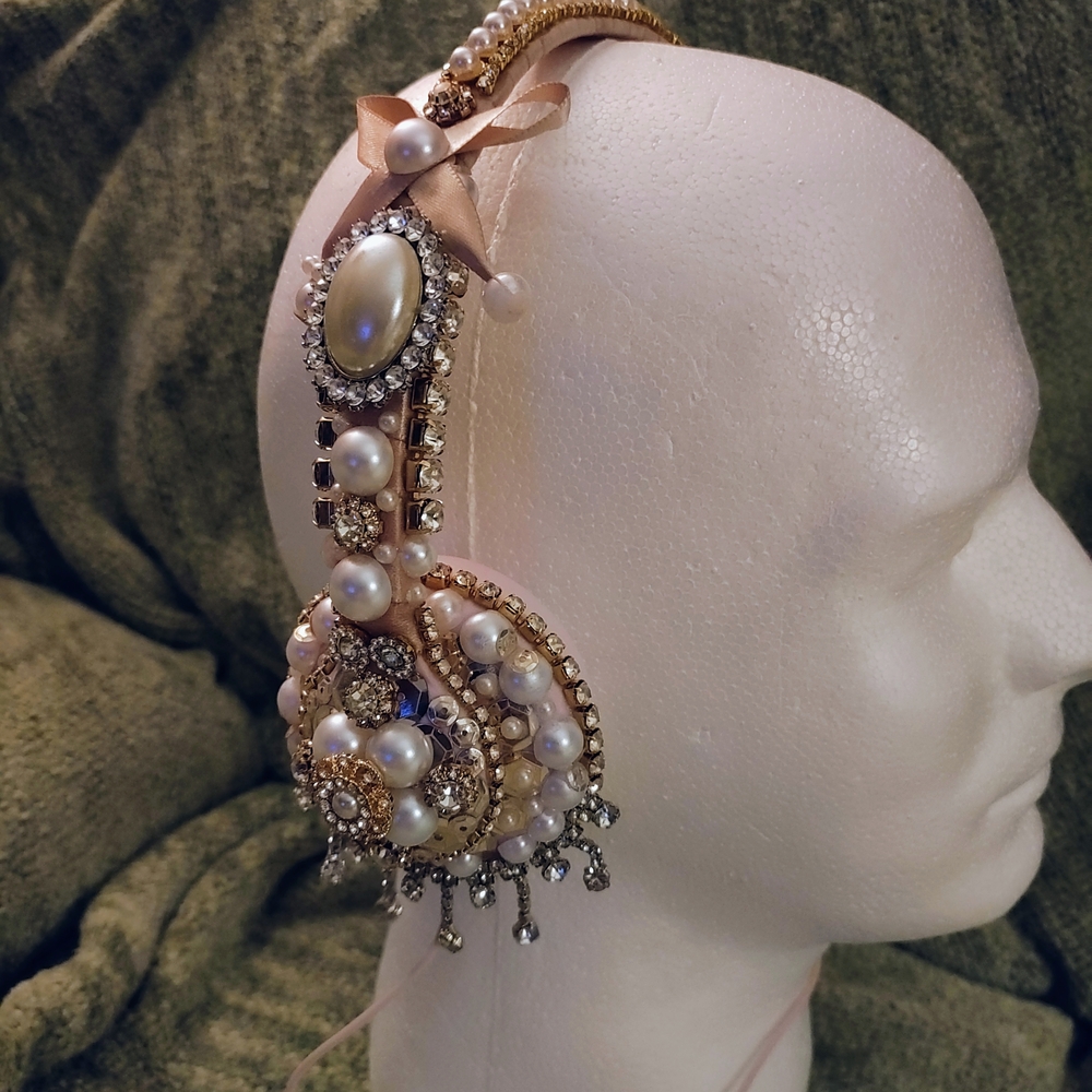 Elegant Pearl and Crystal Embellished Baroque Headphones/Headband